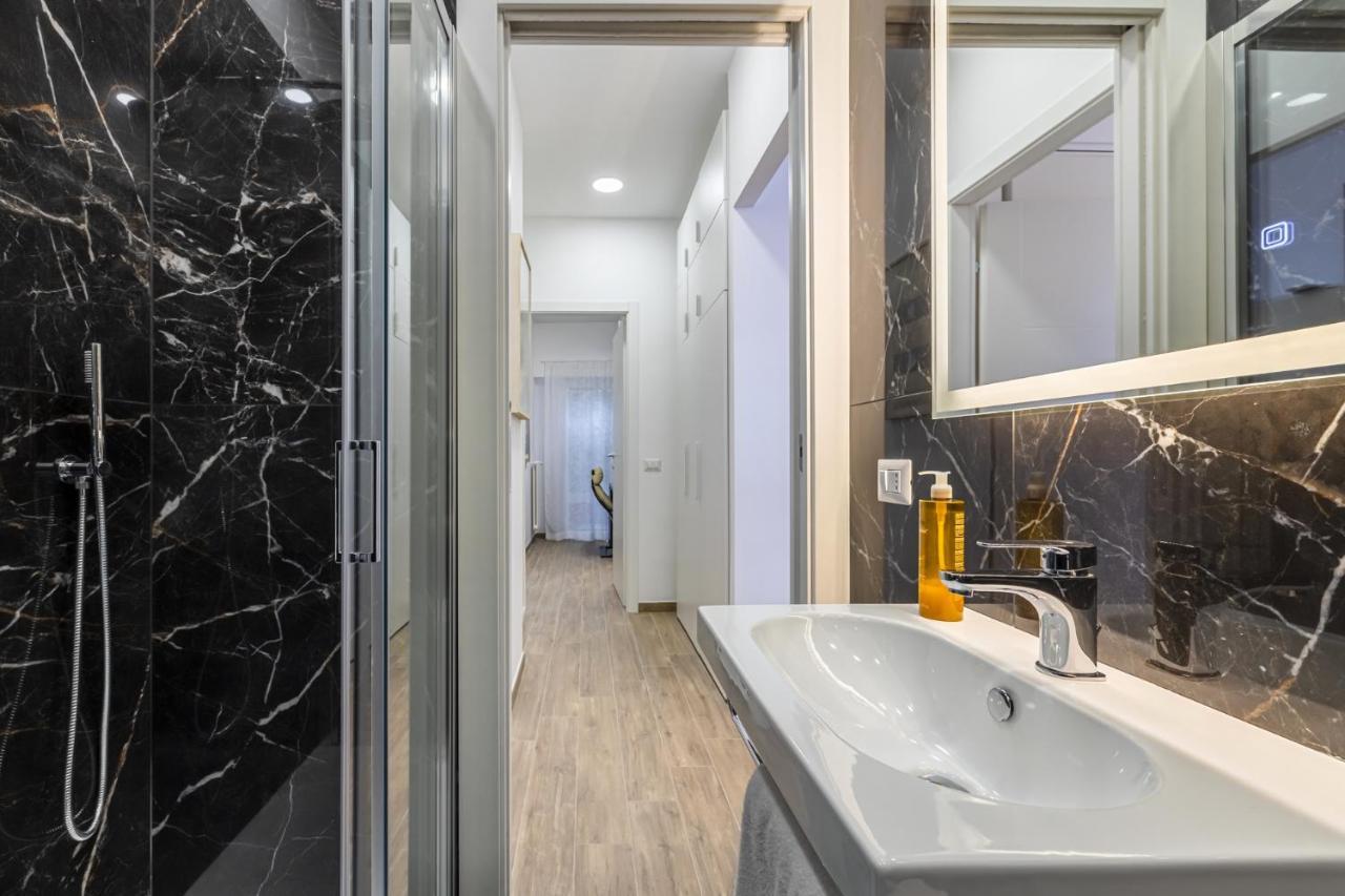 Luminoso Appartamento Con Terrazzo A La Storta Рим Экстерьер фото